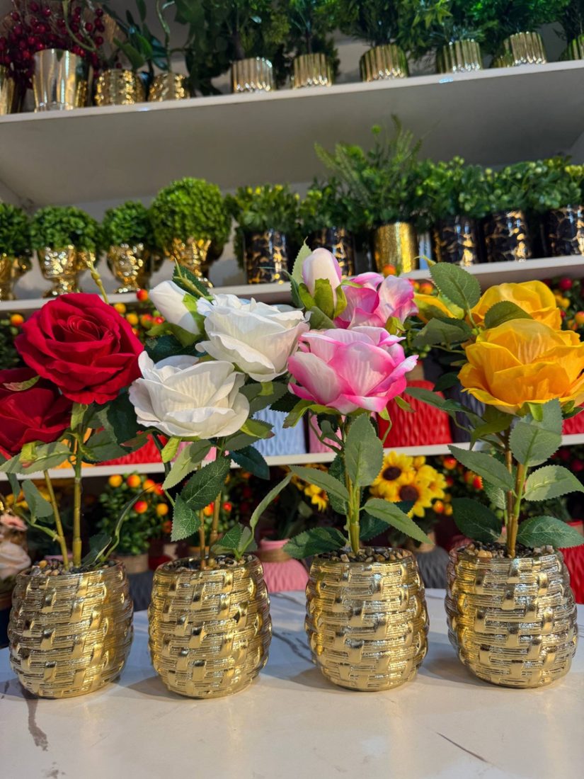 Golden base rose flower Flowers decor from Eleos Decor main product view