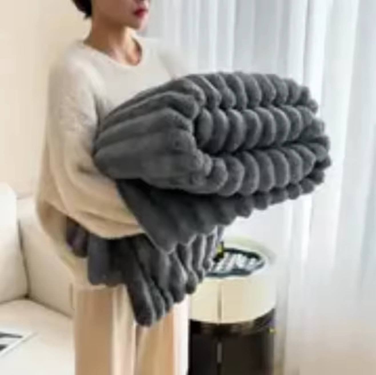 Soft plush warm winter Blanket Throw Blankets decor from Eleos Decor 2