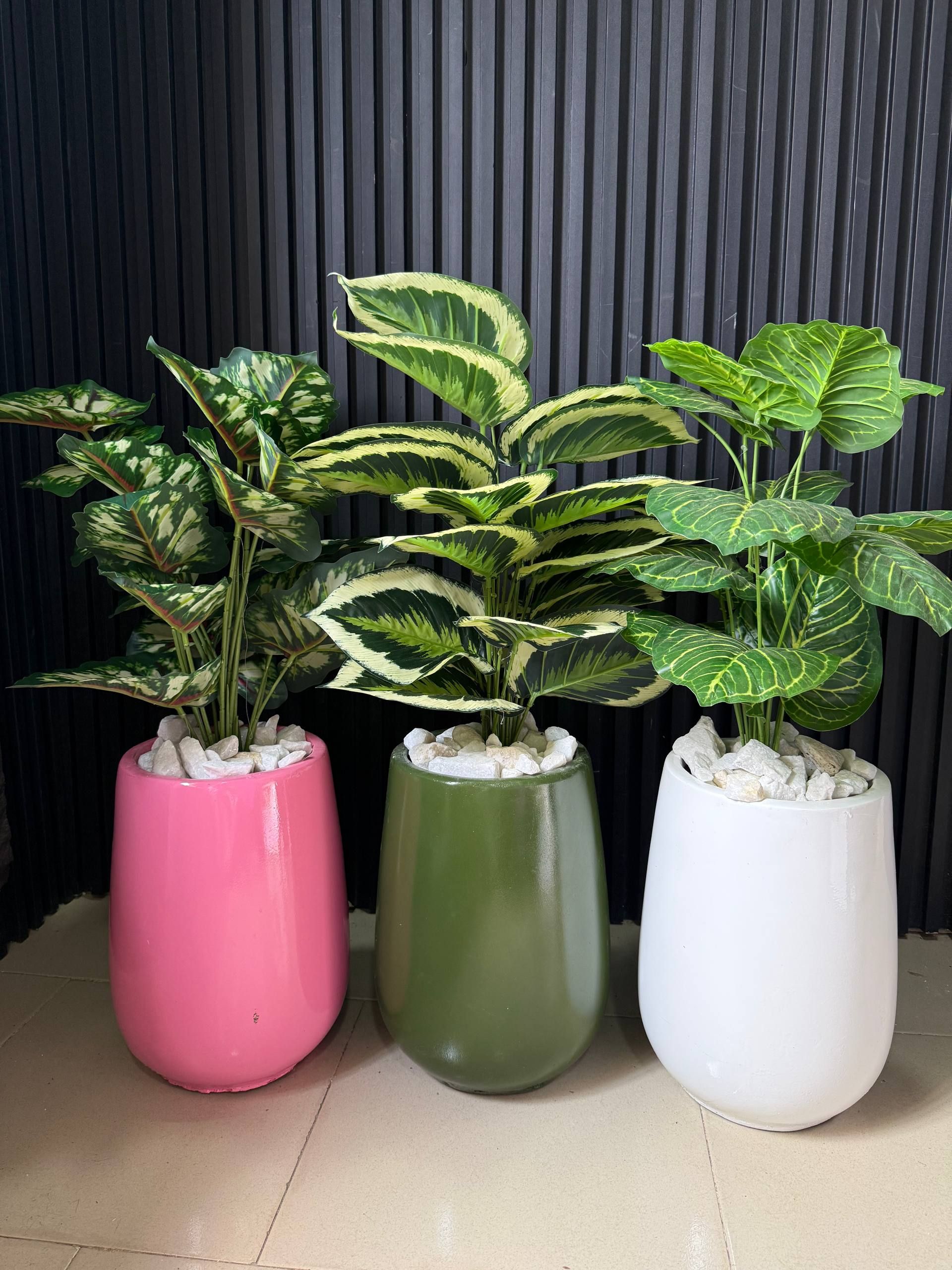 Egg accent vase Plants decor from Eleos Decor